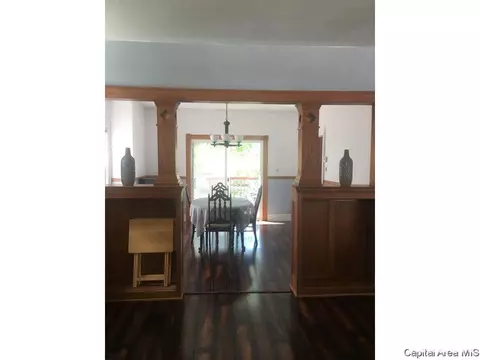 1611 S 4th St, Springfield, IL 62703 photo 3