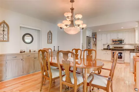 4 Hickory Point Ln, Springfield, IL 62712 photo 14