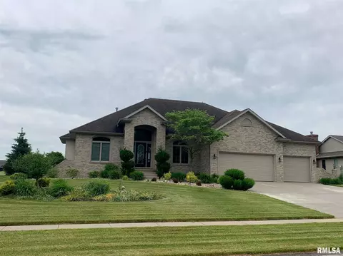 2704 Muirfield Rd, Springfield, IL 62711 photo 1