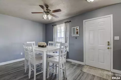 2413 Grom Dr, Springfield, IL 62707 photo 9