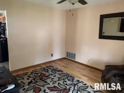 2525 Columbus Cir, Springfield, IL 62703 photo 8