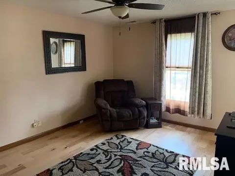2525 Columbus Cir, Springfield, IL 62703 photo 9