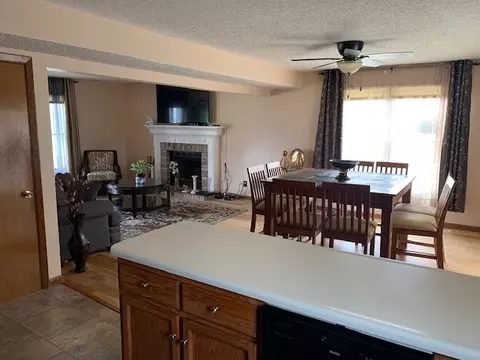 2525 Columbus Cir, Springfield, IL 62703 photo 7