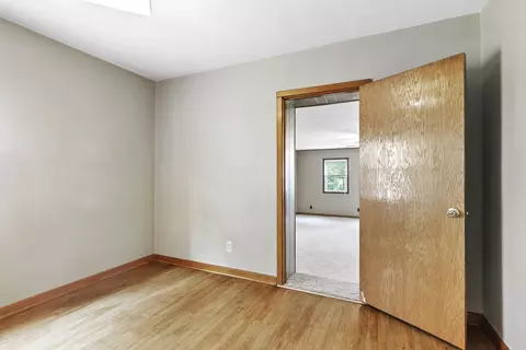 1925 S Douglas Ave, Springfield, IL 62704 photo 10