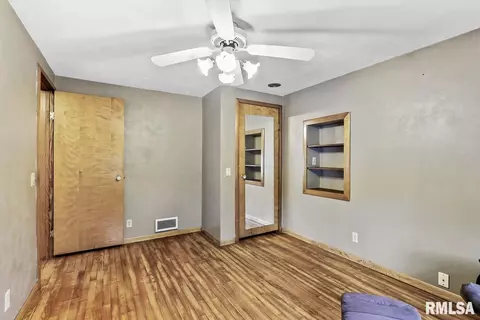 1925 S Douglas Ave, Springfield, IL 62704 photo 20
