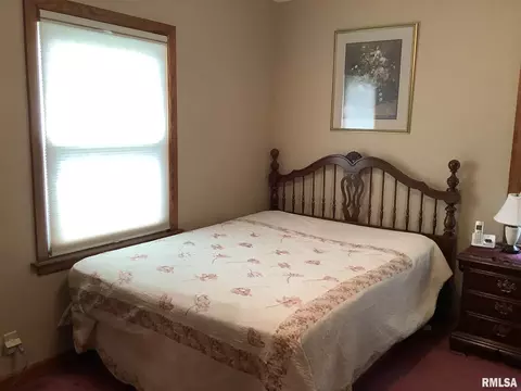 1927 36th St, Moline, IL 61265 photo 10