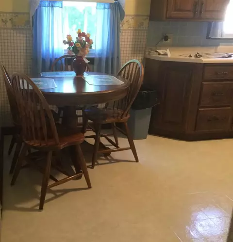 1927 36th St, Moline, IL 61265 photo 6