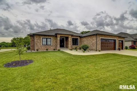 4300 Stonegate Dr, Springfield, IL 62711 photo 1