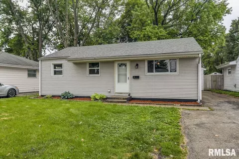 1812 E Bertman Ave, Springfield, IL 62702 photo 1