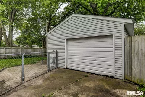 1812 E Bertman Ave, Springfield, IL 62702 photo 20