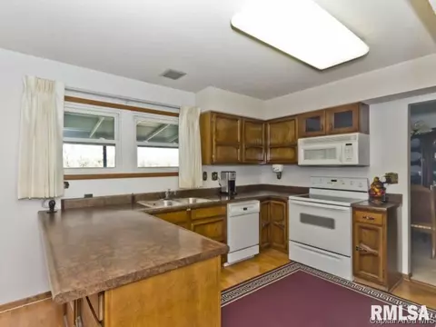 74 W Fairview Ln, Springfield, IL 62711 photo 6