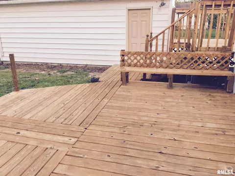 1022 N Osburn St, Springfield, IL 62702 photo 3