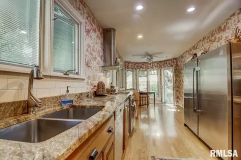 1616 Willemore Ave, Springfield, IL 62704 photo 10