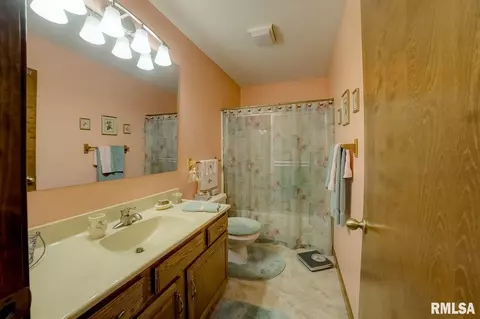 12 Holiday Rd, Springfield, IL 62702 photo 23