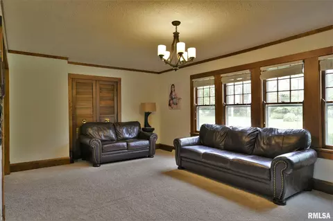 1532 Bates Ave, Springfield, IL 62704 photo 8