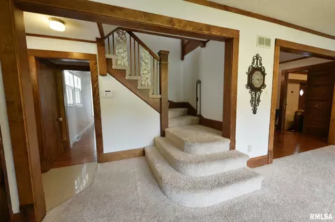 1532 Bates Ave, Springfield, IL 62704 photo 10