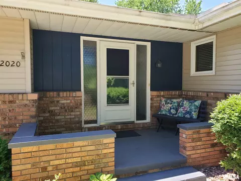 2020 Croydon Dr, Springfield, IL 62703 photo 3