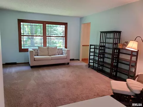 2020 Croydon Dr, Springfield, IL 62703 photo 5