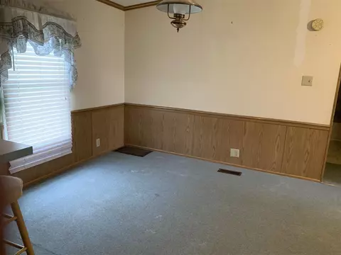 115 5th St, Manchester, IL 62663 photo 6