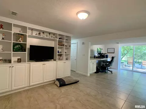 65 Greencastle Cir, Springfield, IL 62712 photo 32