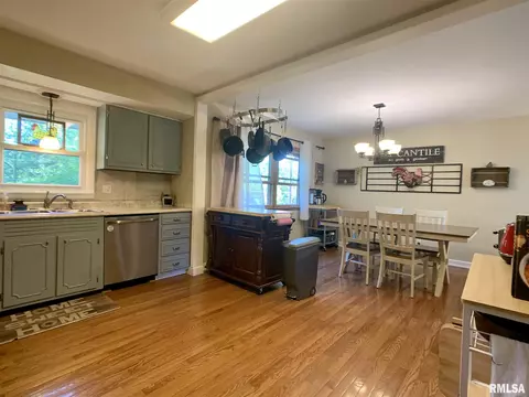 65 Greencastle Cir, Springfield, IL 62712 photo 11