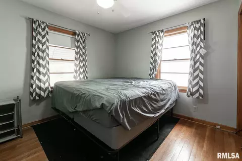 2420 S Pasfield St, Springfield, IL 62704 photo 16