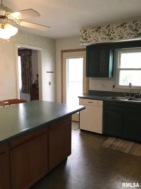 119 White Birch Rd, Springfield, IL 62712 photo 7