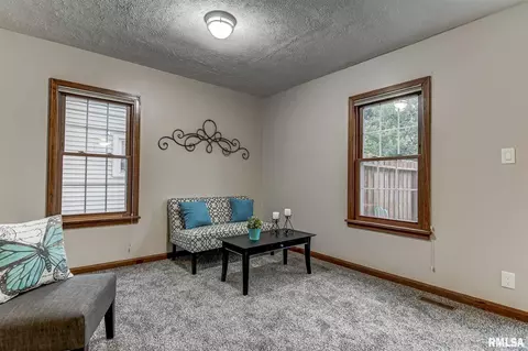 1509 W Capitol Ave, Springfield, IL 62704 photo 13