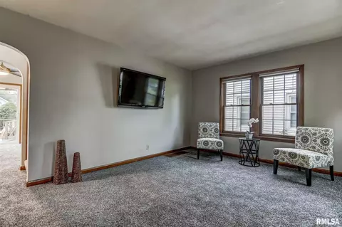 1509 W Capitol Ave, Springfield, IL 62704 photo 3