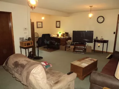 54 East St, Saint Augustine, IL 61474 photo 3
