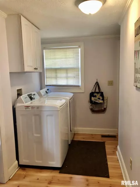 2012 S Bates Ave, Springfield, IL 62704 photo 17