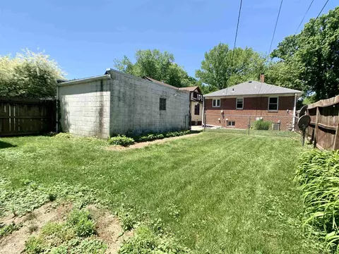 1828 Holmes Ave, Springfield, IL 62704 photo 35