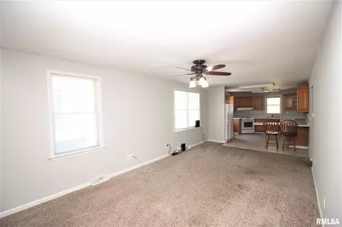 2309 S 10th St, Springfield, IL 62703 photo 3