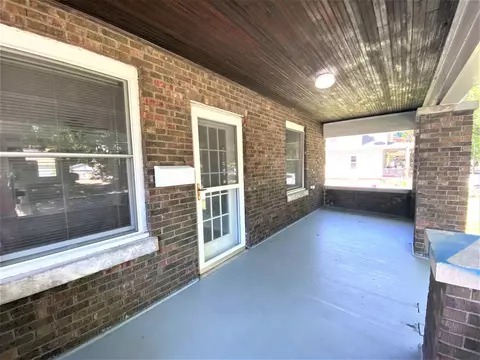 2309 S 10th St, Springfield, IL 62703 photo 2