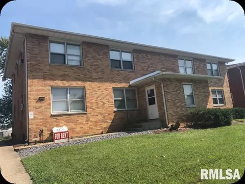 2324 Cherry Hills Dr, Springfield, IL 62704 photo 1