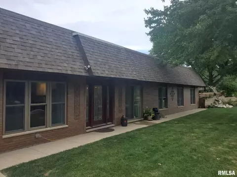 5326 Cockrell Ln, Springfield, IL 62711 photo 1