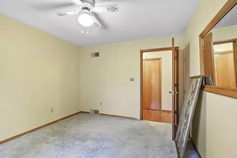 26309 E 2nd Rd, Waggoner, IL 62572 photo 15