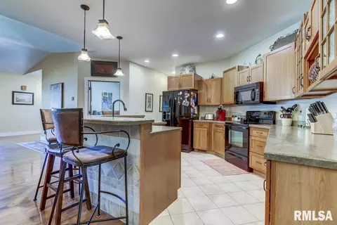8015 Little Eagle Dr, Springfield, IL 62707 photo 10