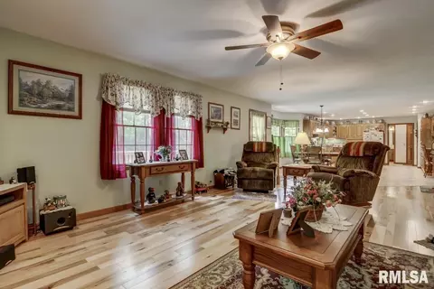 621 Tecumseh Trl, Springfield, IL 62711 photo 17