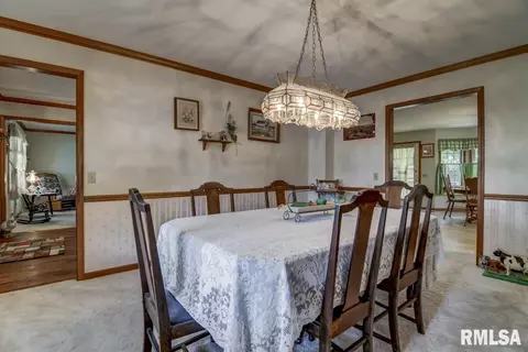 621 Tecumseh Trl, Springfield, IL 62711 photo 22