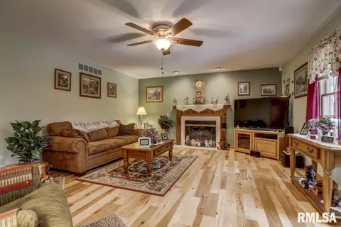 621 Tecumseh Trl, Springfield, IL 62711 photo 18