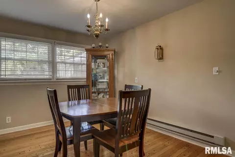 1709 W Jackson St, Springfield, IL 62704 photo 6