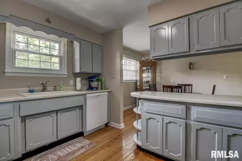 1709 W Jackson St, Springfield, IL 62704 photo 10