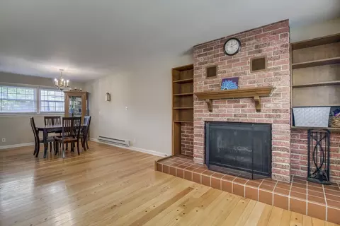1709 W Jackson St, Springfield, IL 62704 photo 5