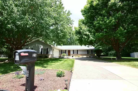 25 Sarah Ave, Springfield, IL 62703 photo 2