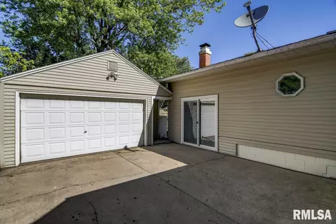 3229 Rita Ave, Springfield, IL 62703 photo 34