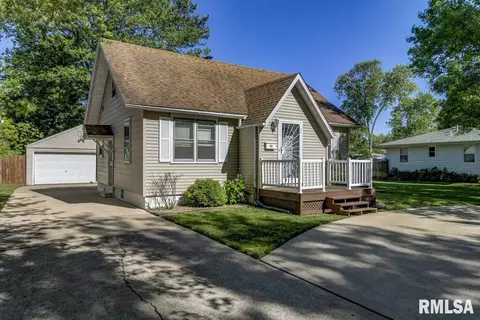 3229 Rita Ave, Springfield, IL 62703 photo 1