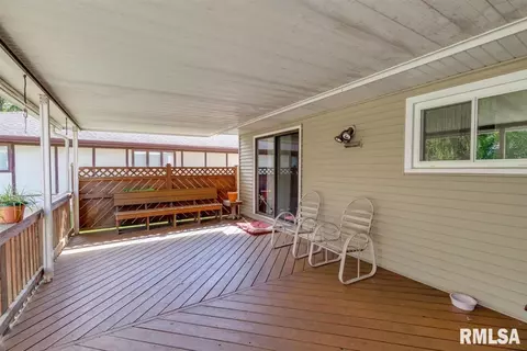 2213 Trowbridge Rd, Springfield, IL 62703 photo 3