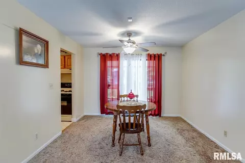 2213 Trowbridge Rd, Springfield, IL 62703 photo 7