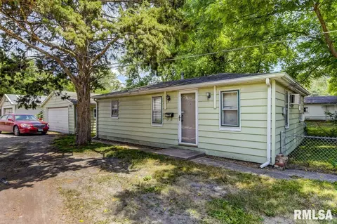 207 E Spruce St, Springfield, IL 62704 photo 20